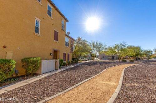 29150 125th Ave, Peoria, AZ 85383-2886