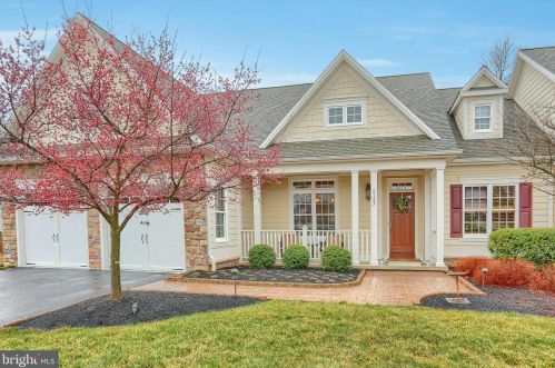 2125 Arbor Ct, Navy Sup Dpt, PA 17055-5879