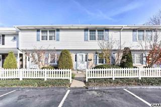 137 Vine St, Camp Hill, PA 17011-6347