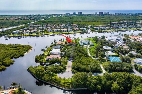 2425 Snook Trl, West Palm Beach, FL 33410-1270