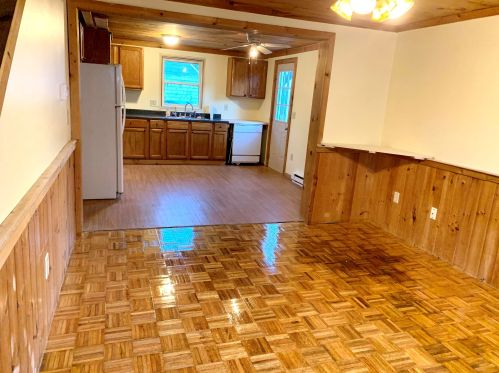 28 Country Side Cir, Belmont NH  03220-4042 exterior