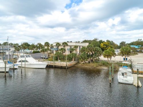 903 Avenue A, Carrabelle FL  32322-6618 exterior