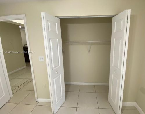 4110 31st Ter, Hollywood FL  33021-2071 exterior