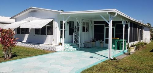 17 Amethyst Ave, Naples, FL 34114-8257
