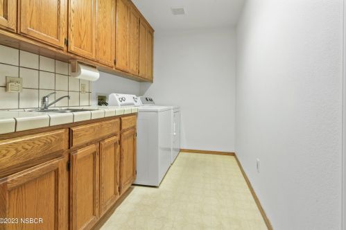 4786 Coughlin Way, Santa Maria CA  93455-5000 exterior