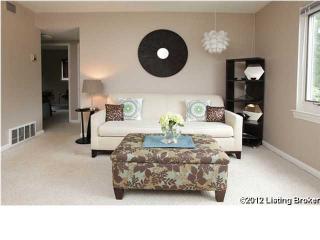 4112 Stoneview Dr, Louisville, KY 40207-2050