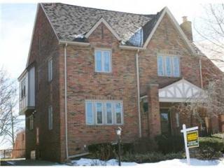 1444 Greystone Dr, Pittsburgh, PA 15206-1158