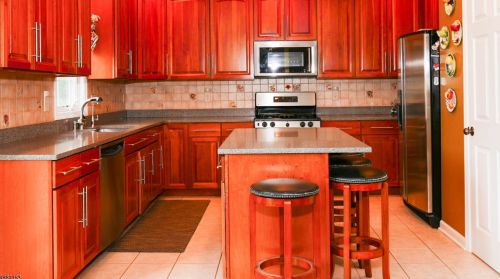 20 Saddle Ridge Rd, Sparta NJ  07871-3217 exterior