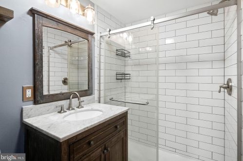 105 Ivy Ln, Glen Mills PA  19342-1319 exterior