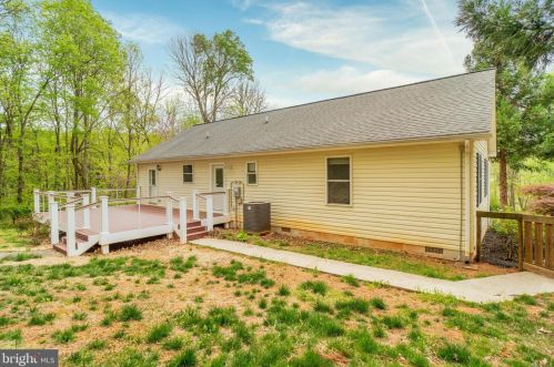 13377 Westwood Ln, Madison Mills VA  22960-1958 exterior