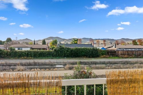 3041 Peppermill Cir, West Pittsburg CA  94565-7032 exterior