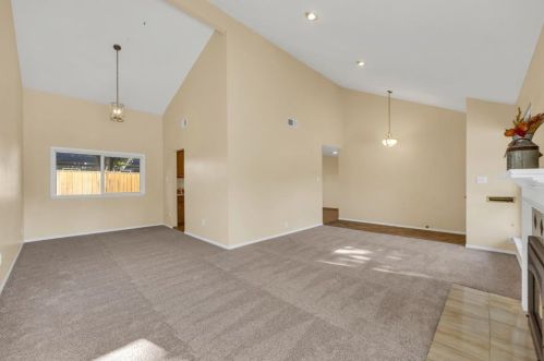 5820 Merlindale Dr, Citrus Heights CA  95610-6728 exterior