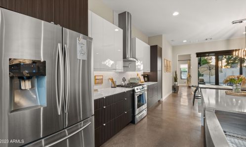 6846 13th Pl, Phoenix AZ  85014-1120 exterior