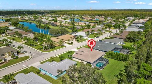 23463 Olde Meadowbrook Cir, Bonita Springs FL 34134-9132 exterior