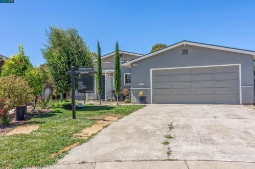 163 San Joaquin Ct, West Pittsburg, CA 94565-2924