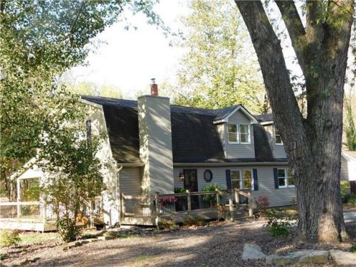 115 Puppy Path Ln, Ligonier, PA 15658-3564