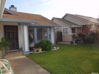4848 Amblebrook Way, Sacramento, CA 95823-4762