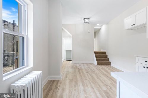 723 Market St, Gloucester NJ  08030-1540 exterior