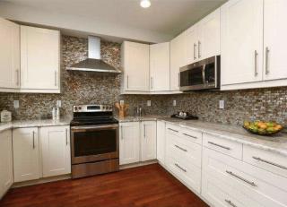 4070 Manayunk Ave, Philadelphia PA  19128-5104 exterior