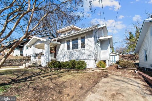 1406 Monroe St, Washington, DC 20017-2915