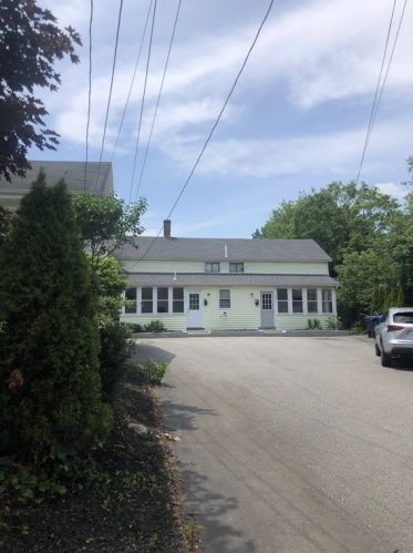 250 Waterman Ave, Providence, RI 02911-1046
