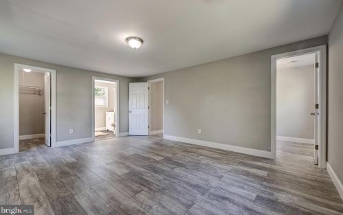 127 Somerset Dr, Willingboro NJ  08046-1415 exterior