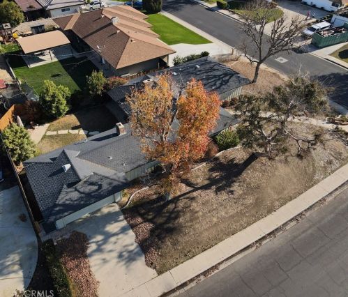 3620 Country Club Dr, Bakersfield, CA 93306-3963