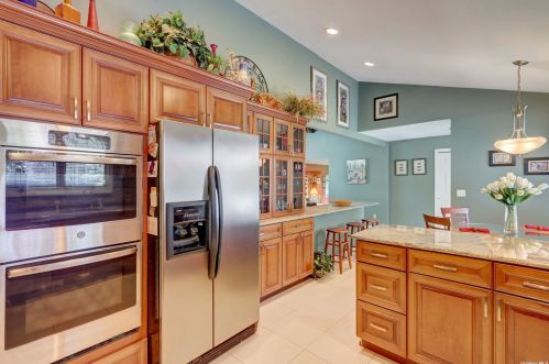 102 Sylvan Ave, Miller Place NY  11764-2230 exterior