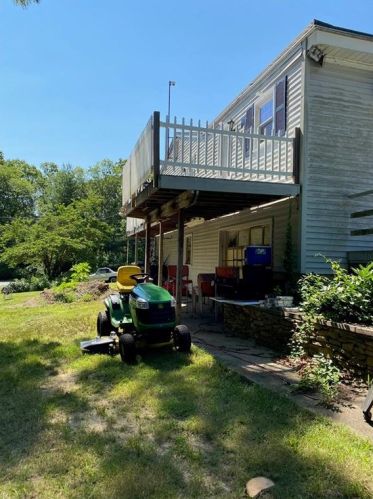 2596 Harkney Hill Rd, Coventry RI  02816-4639 exterior