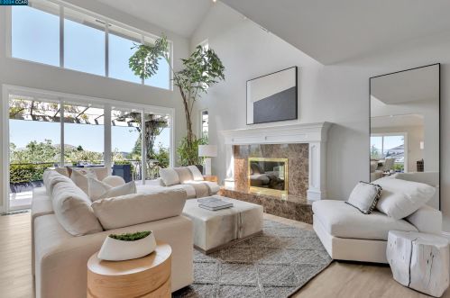 611 Oakshire Pl, Alamo, CA 94507-2328