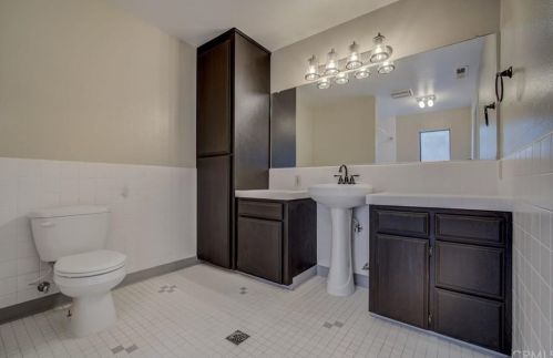 14 Service Cir, Oroville CA  95966-3715 exterior