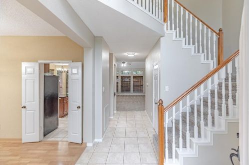 10701 Columbia Dr, Frisco, TX 75035-8321