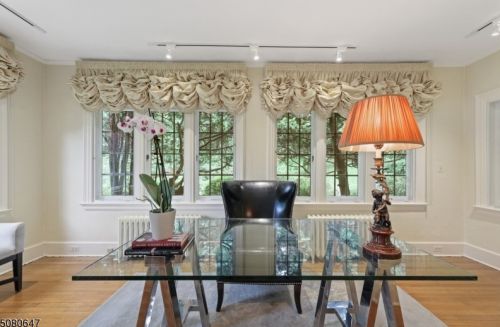 96 Undercliff Rd, Montclair NJ 07042-1718 exterior