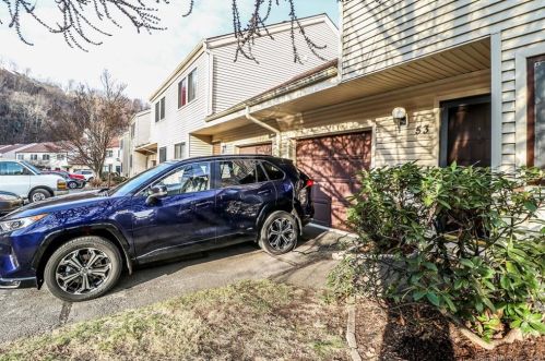 53 Deer Run, Bethel, CT 06801-1443