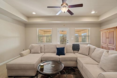 618 Emma Loop, Austin TX 78737-1457 exterior