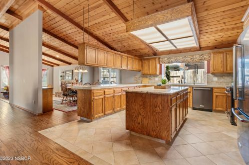 4786 Coughlin Way, Santa Maria CA  93455-5000 exterior