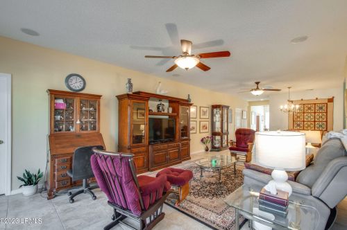 37 Rose Bush Ln, Bluffton SC  29909-6093 exterior
