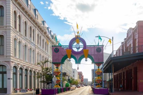 2503 46, Galveston TX  77551-5702 exterior