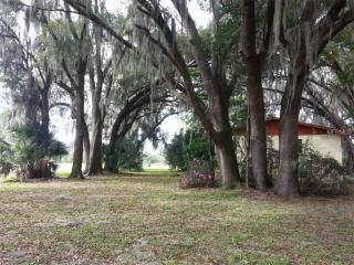 812 Reynolds Rd, Lakeland, FL 33801-6434