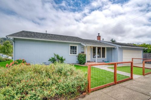 1219 Rosita Rd, Pacifica, CA 94044-4224
