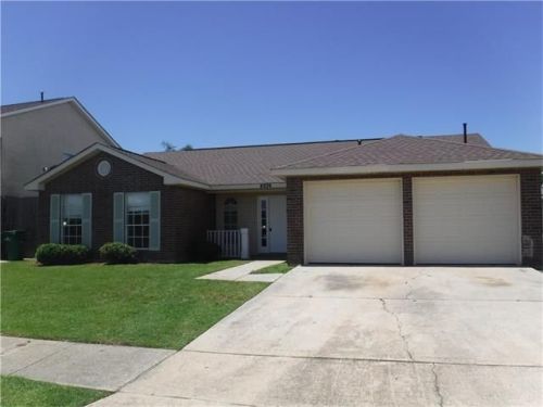 4936 Liberty Oaks Dr, Marrero, LA 70072-6671