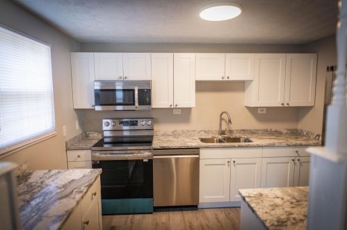 6102 Spicewood Ave, Florence, KY 41042-1331