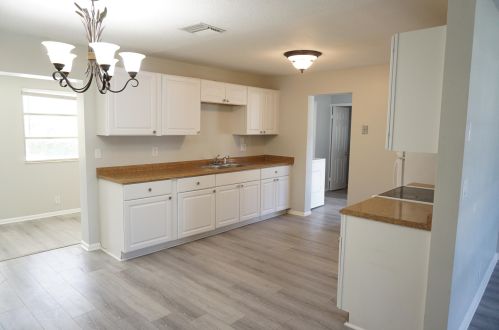 391 33rd St, West Palm Beach FL  33404-3035 exterior