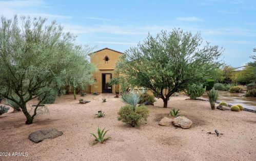10737 Scopa Trl, Scottsdale, AZ 85262-3587