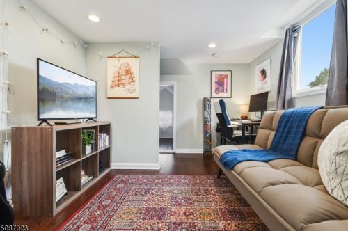 180 Fairview Ave, South Orange NJ  07079-2525 exterior