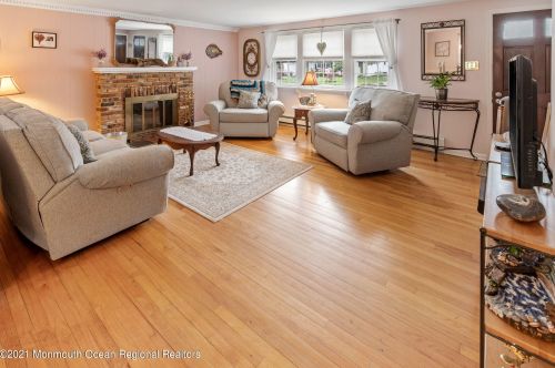 459 Newport Rd, Lacey NJ  08731-4809 exterior