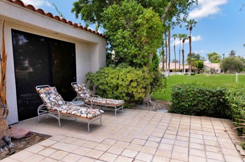 10318 Sunningdale Dr, Rancho Mirage CA  92270-1444 exterior