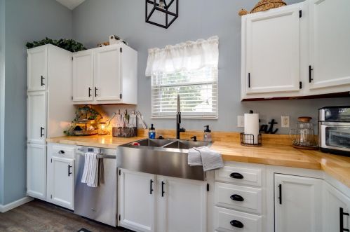 2739 Greystoke Dr, Xenia OH 45385-5720 exterior