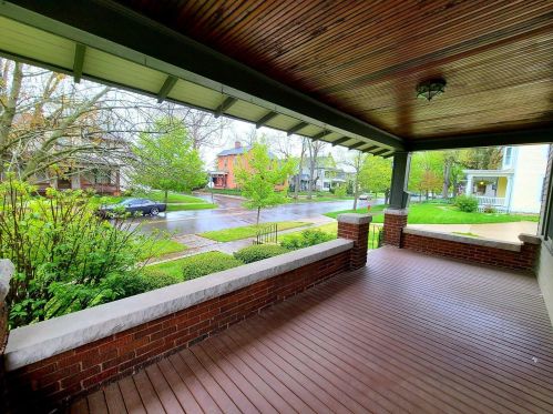 504 East St, Washington Court House, OH 43160-2022