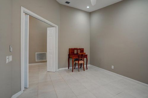 7038 Haviland Cir, Boynton Beach FL  33437-6472 exterior